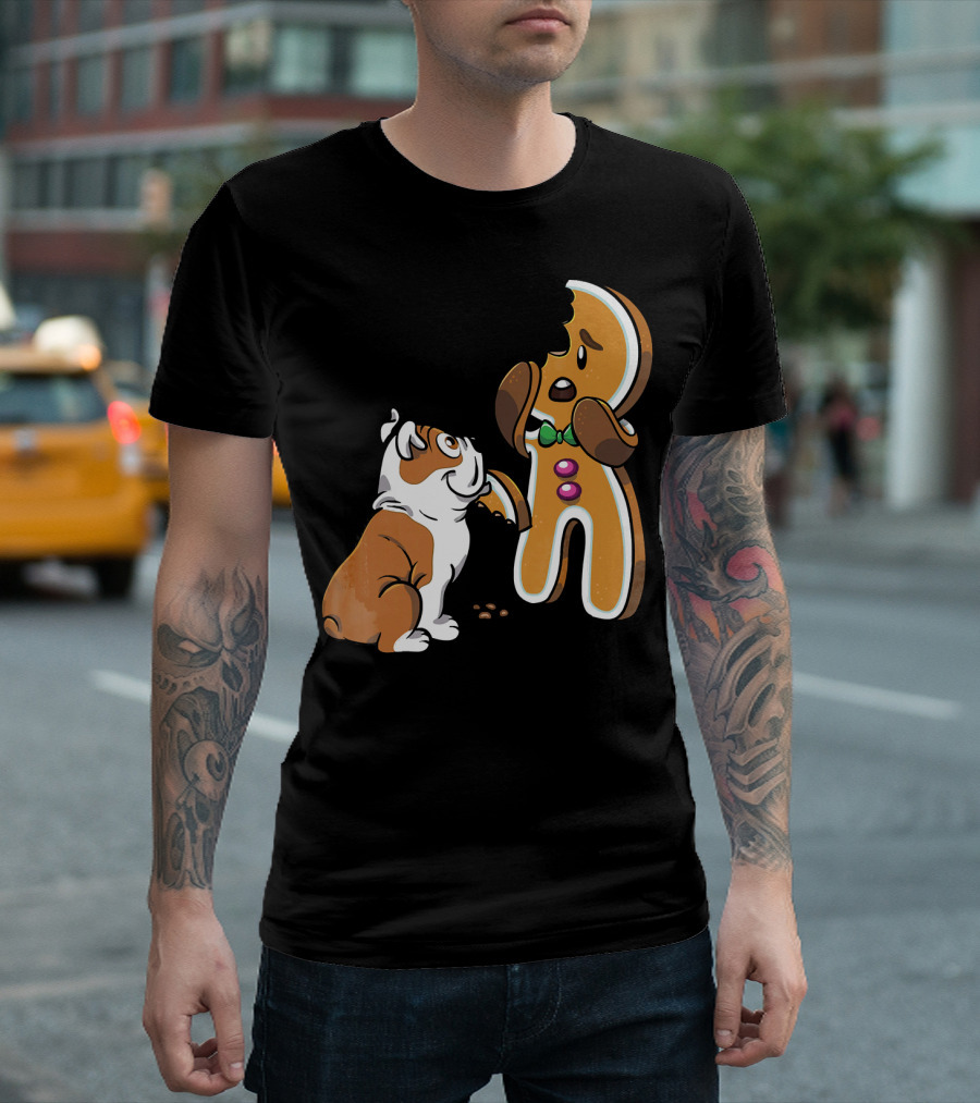 English Bulldog Biting Gingerbread Man Cookie Fun T-Shirt