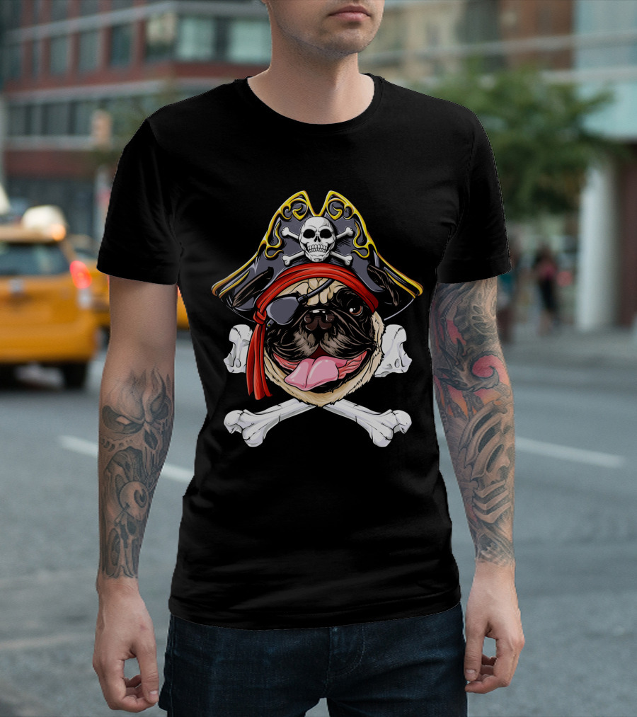 Pug Pirate Skull Crossbones Jolly Roger Flag T-Shirt