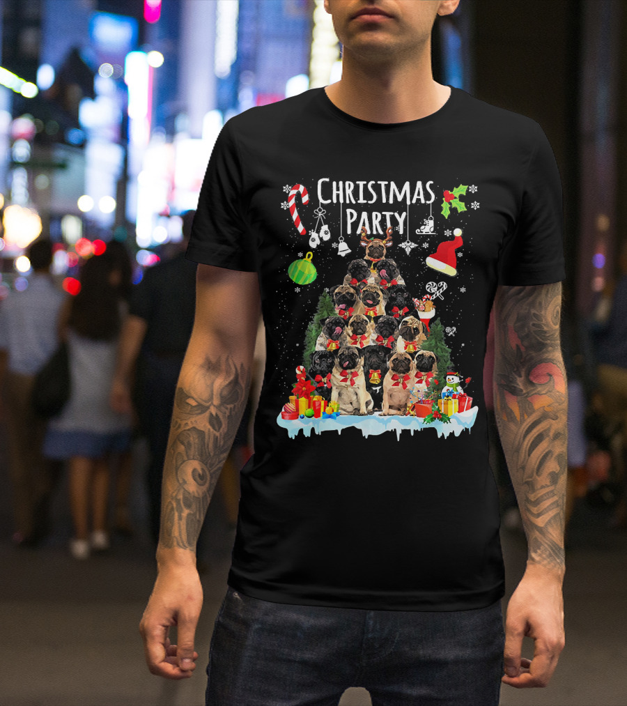 Pug Christmas Party Funny Xmas Dog Costume Pugs In Tree Holiday Gifts T-Shirt