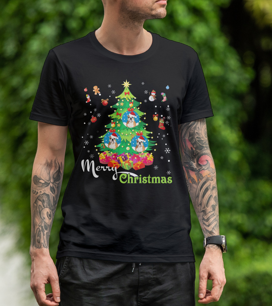 Merry Christmas English Bulldog Tree With Festive Decorations T-Shirt