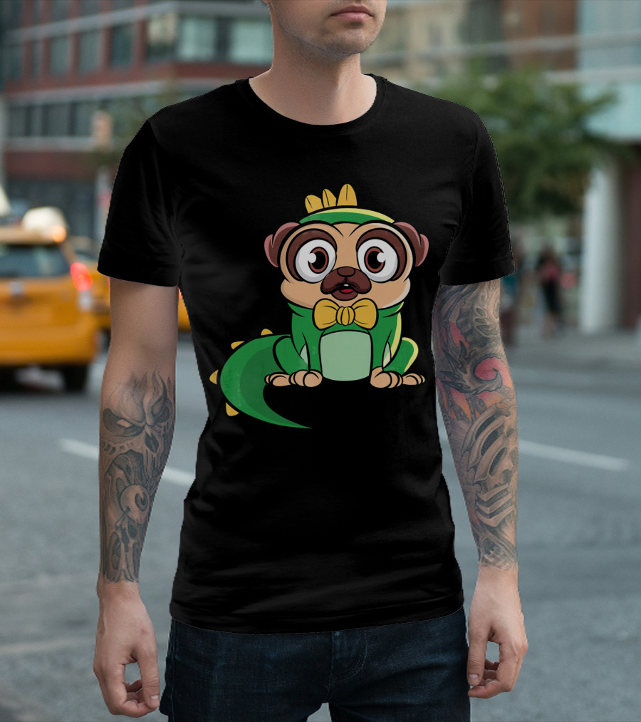 Pug Alligator Cute Gator Pug Dog Costume Bowtie T-Shirt