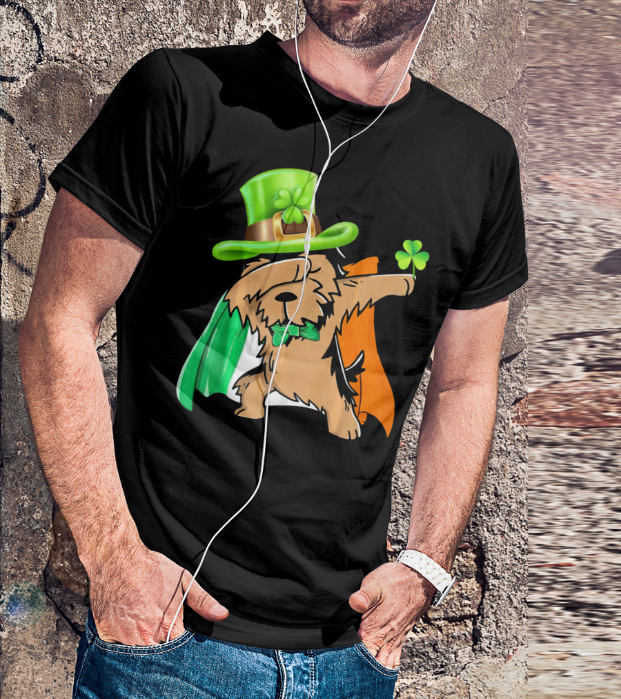 Dabbing Yorkshire Terrier Leprechaun Hat Irish Flag Shamrock T-Shirt