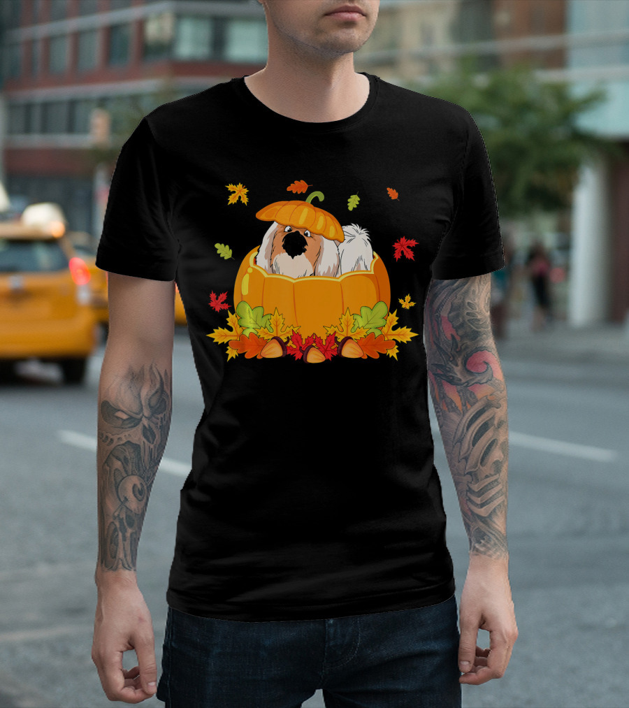 Thanksgiving Pekingese Inside Pumpkin With Autumn Leaves T-Shirt
