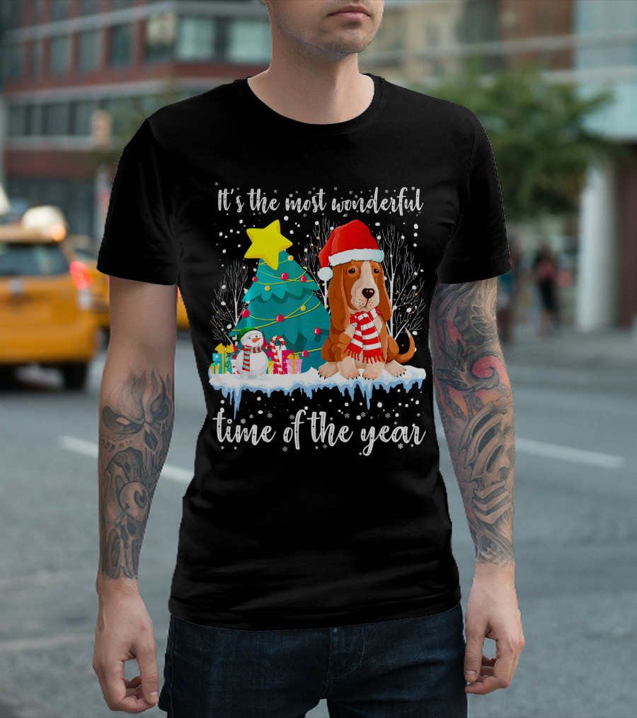 It's the Most Wonderful Time of the Year Basset Hound Christmas Scene T-Shirt
