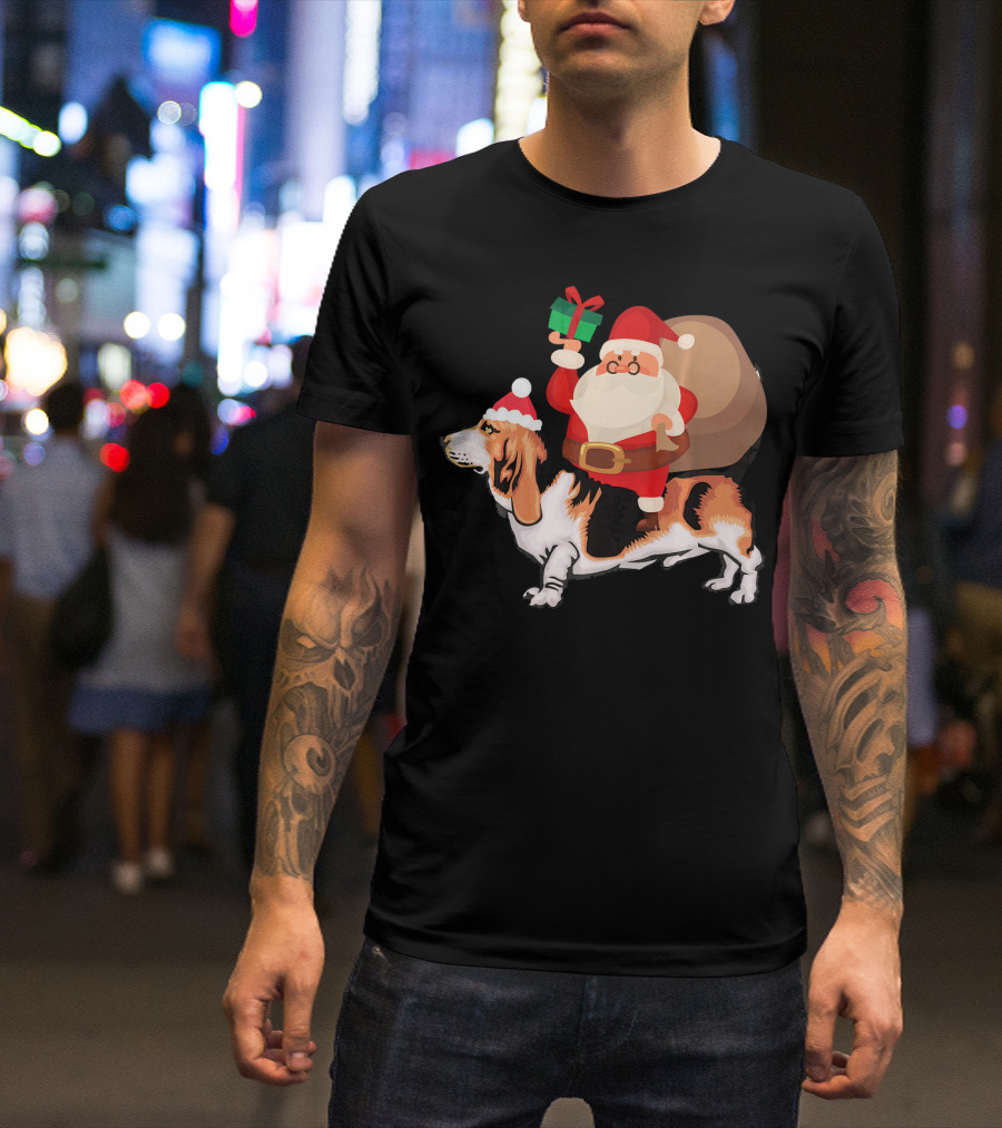 Santa Holding Gift Riding Basset Hound With Sack T-Shirt