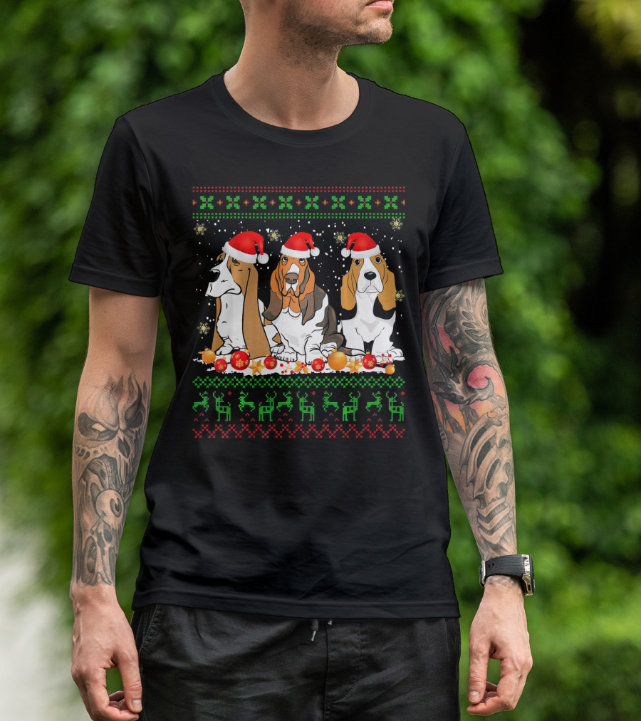 Christmas Basset Hound Santa Hat Ornaments Reindeer Snowflakes T-Shirt
