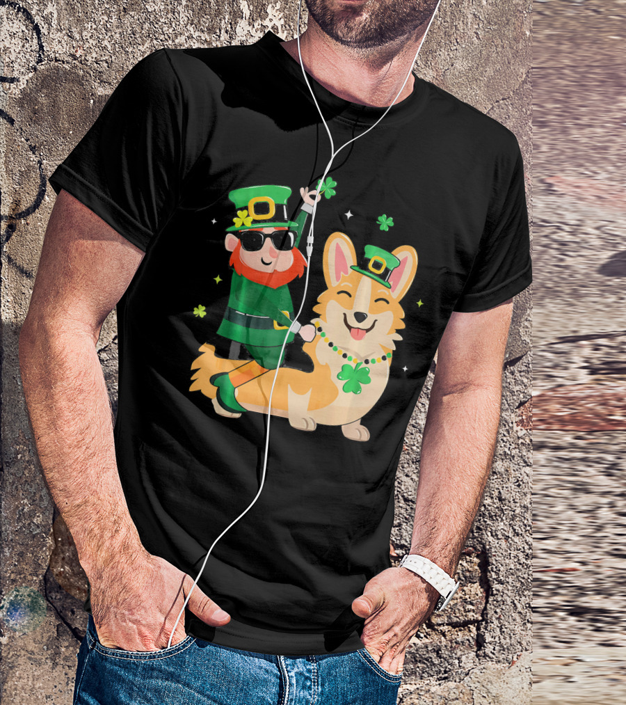 Corgi With Leprechaun St Patrick's Day Lucky Mama T-Shirt