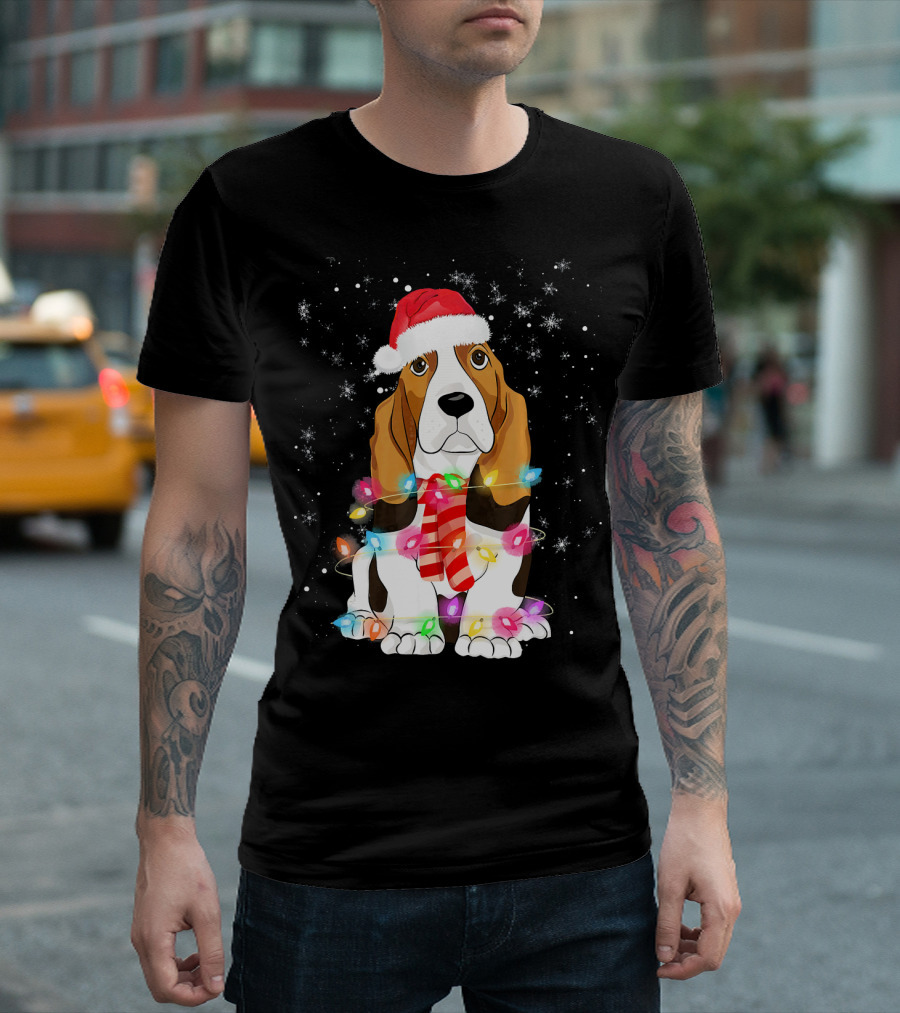 Christmas Basset Hound Dog Lover With Santa Hat And Holiday Lights T-Shirt