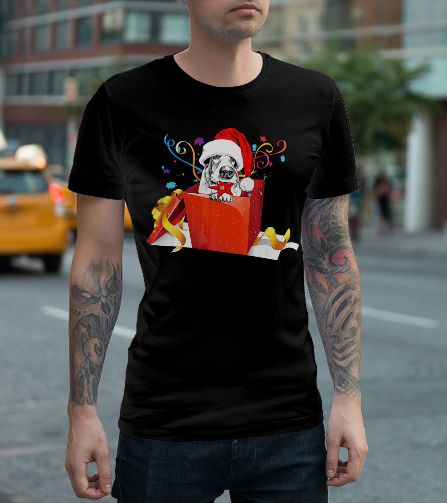 Basset Hound With Santa Hat In Festive Christmas Gift Box T-Shirt