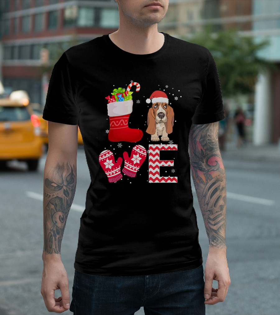 Christmas Basset Hound Lover Love Stocking Santa Hat Mittens T-Shirt