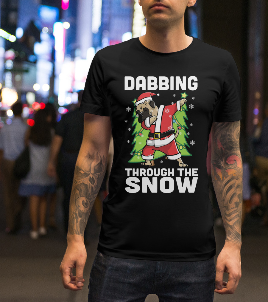 Bullmastiff Dabbing Through The Snow Santa Christmas T-Shirt