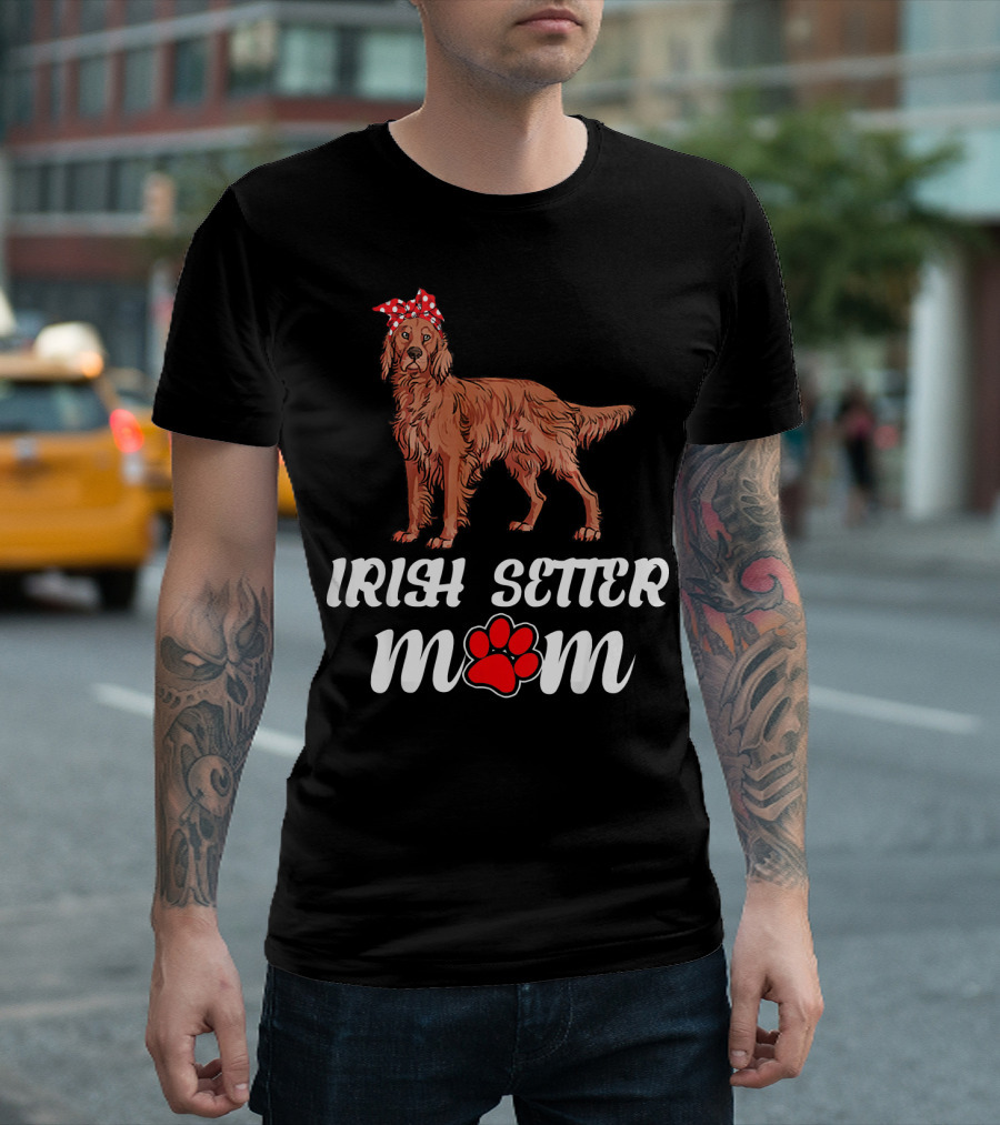 Irish Setter Dog Mom With Red Bandana And Paw Prints T-Shirt
