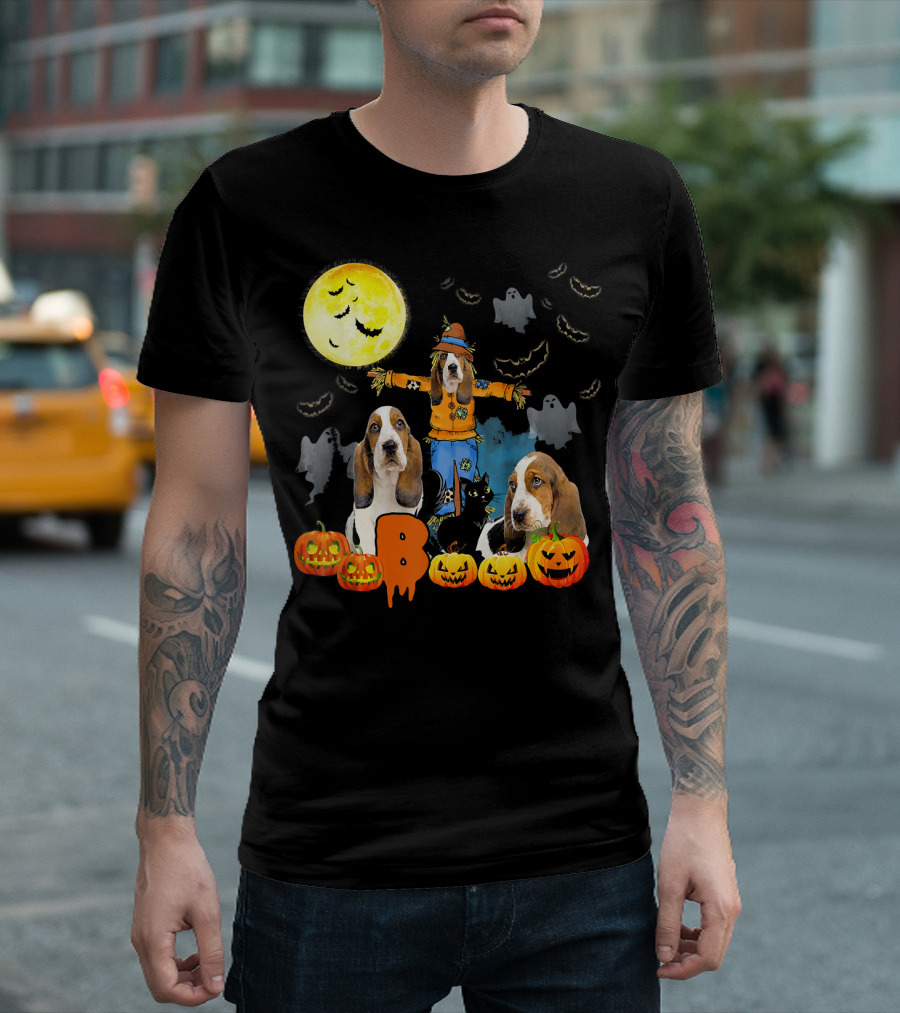 Halloween Moon Basset Hound Dog Pumpkin Ghosts Scarecrow T-Shirt