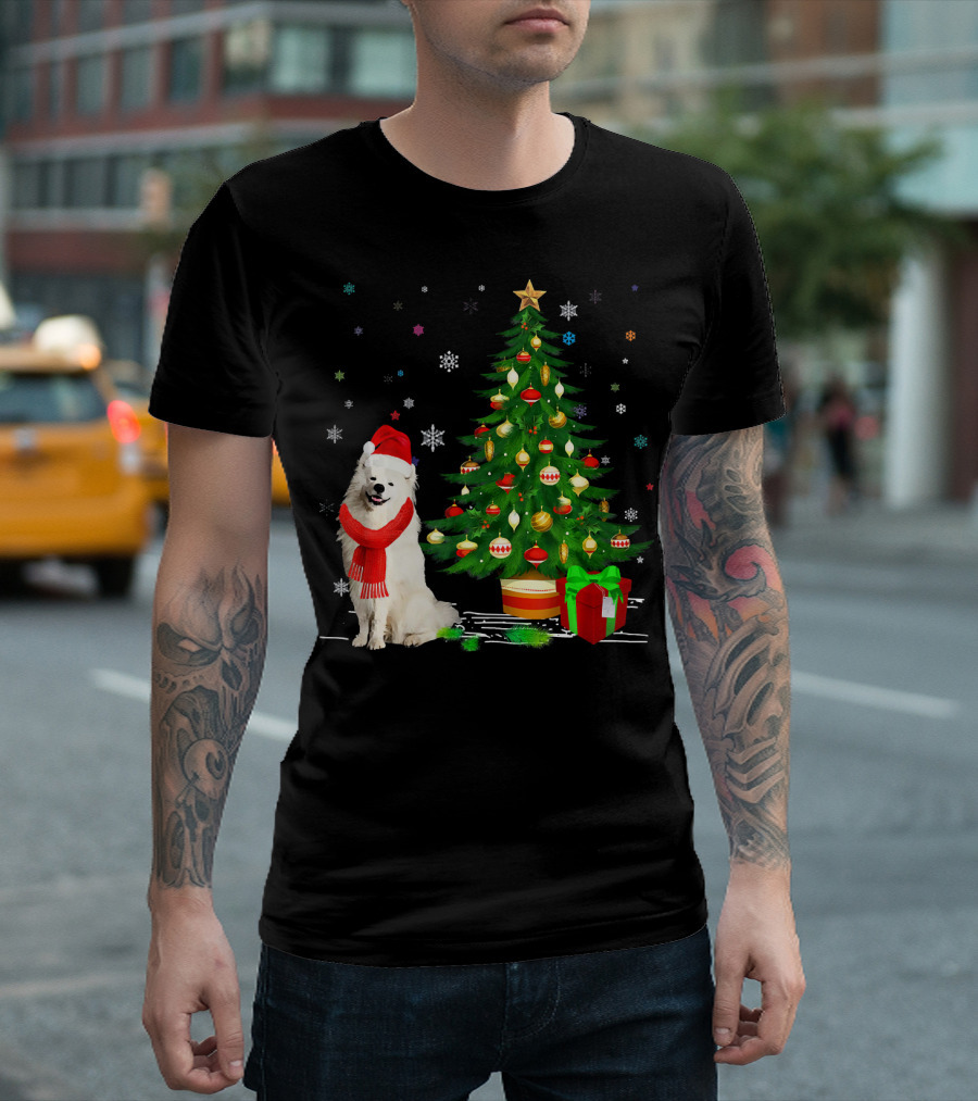 Festive Samoyed Dog by Christmas Tree with Santa Hat and Presents T-Shirt