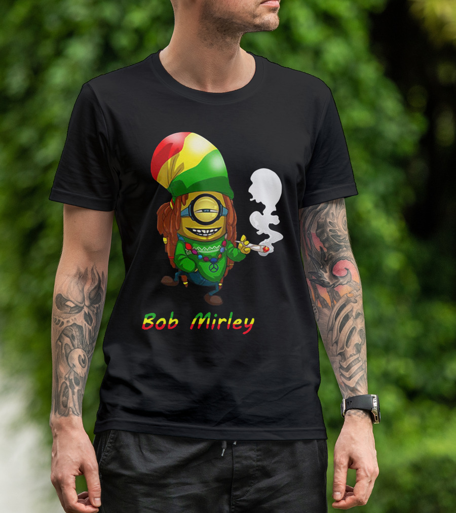 Bob Mirley Minion With Rasta Colors Smoking And Peace Necklace T-Shirt