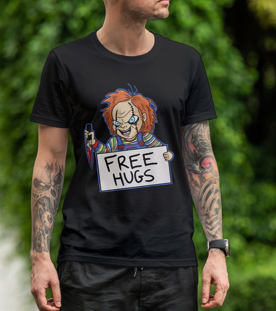 Chucky Free Hugs With Knife And Red Hair T-Shirt