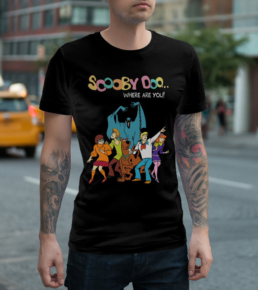 Scooby Doo Where Are You Group and Phantom Scene T-Shirt