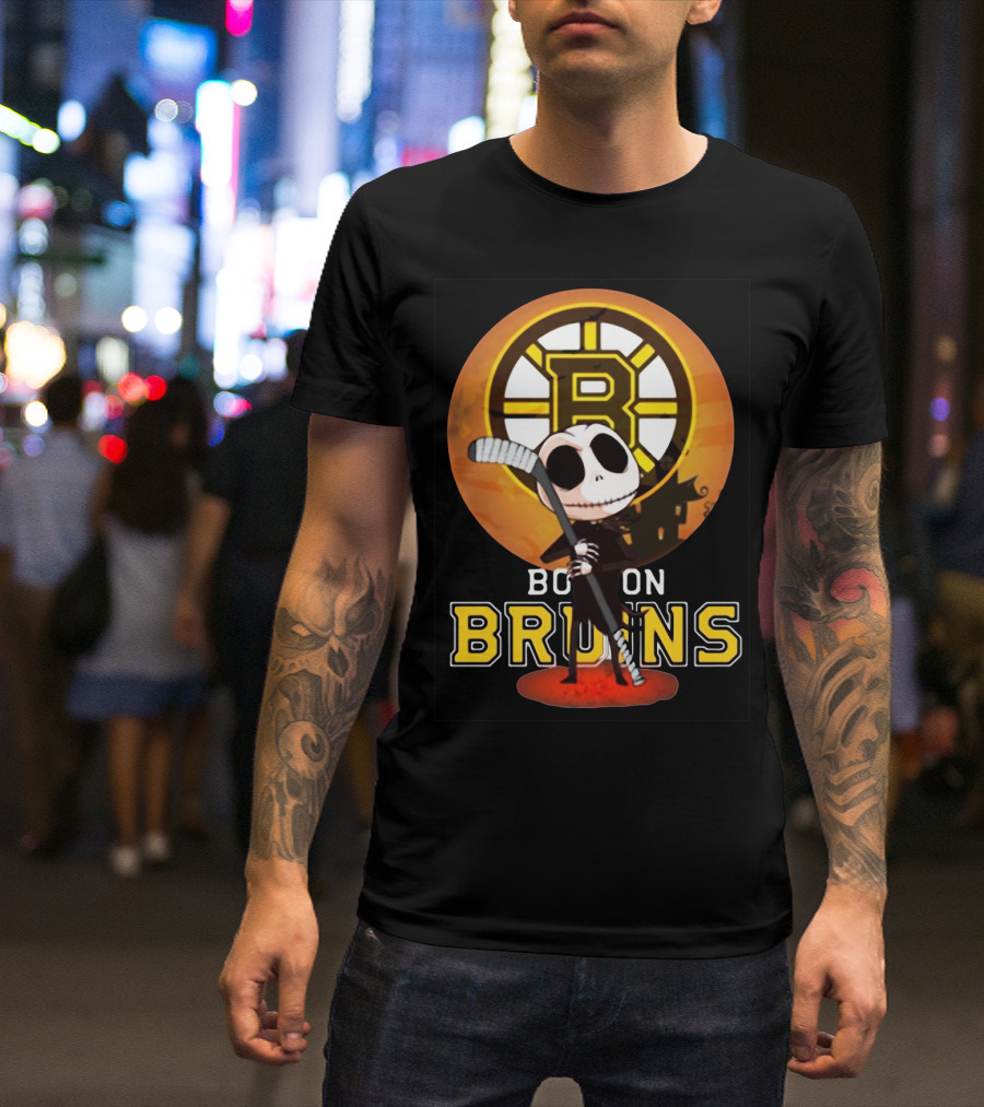 Boston Bruins Jack Skellington Holding Hockey Stick T-Shirt