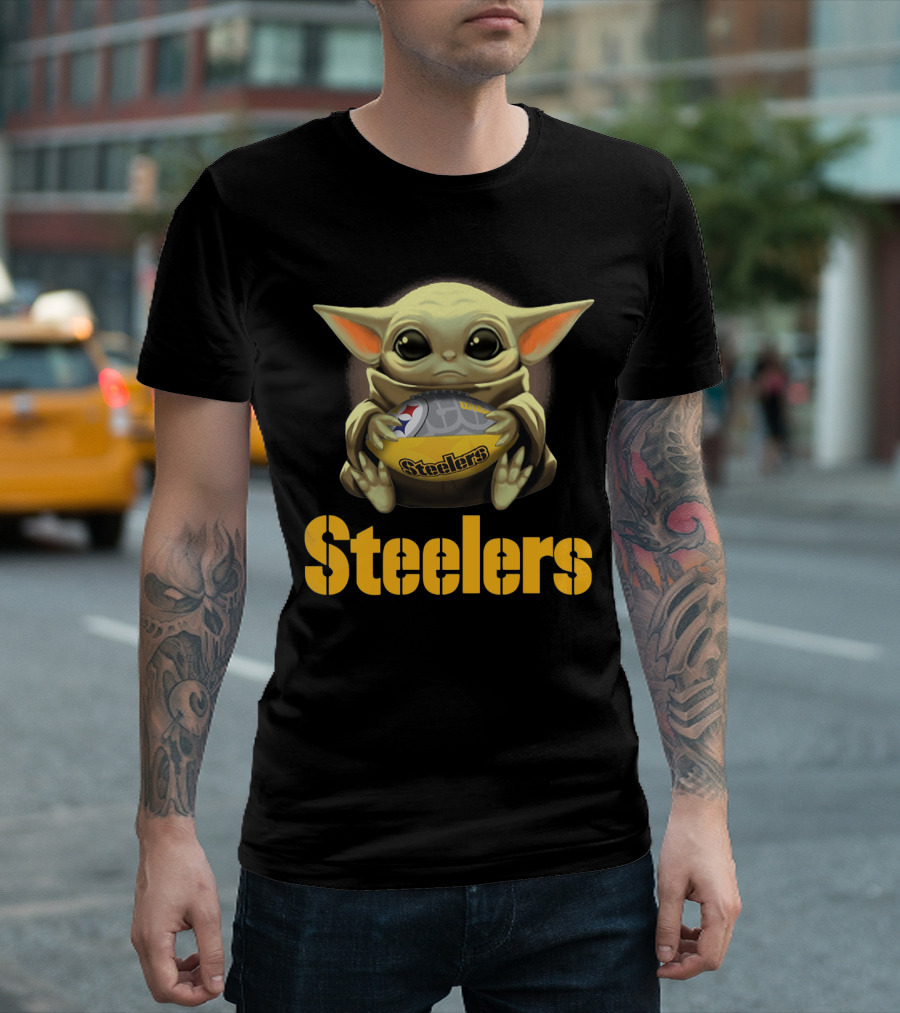 Baby Yoda Steelers Hug Football T-Shirt
