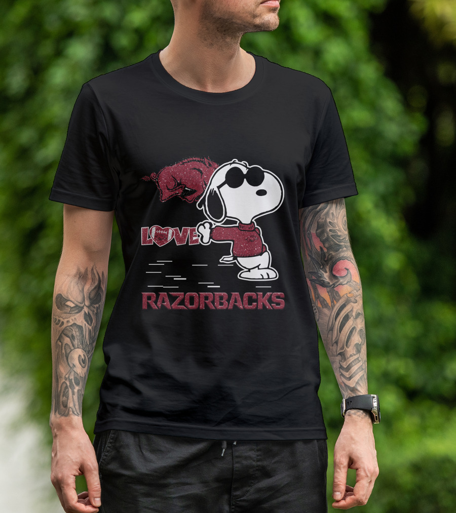Snoopy Love Razorbacks Arkansas T-Shirt