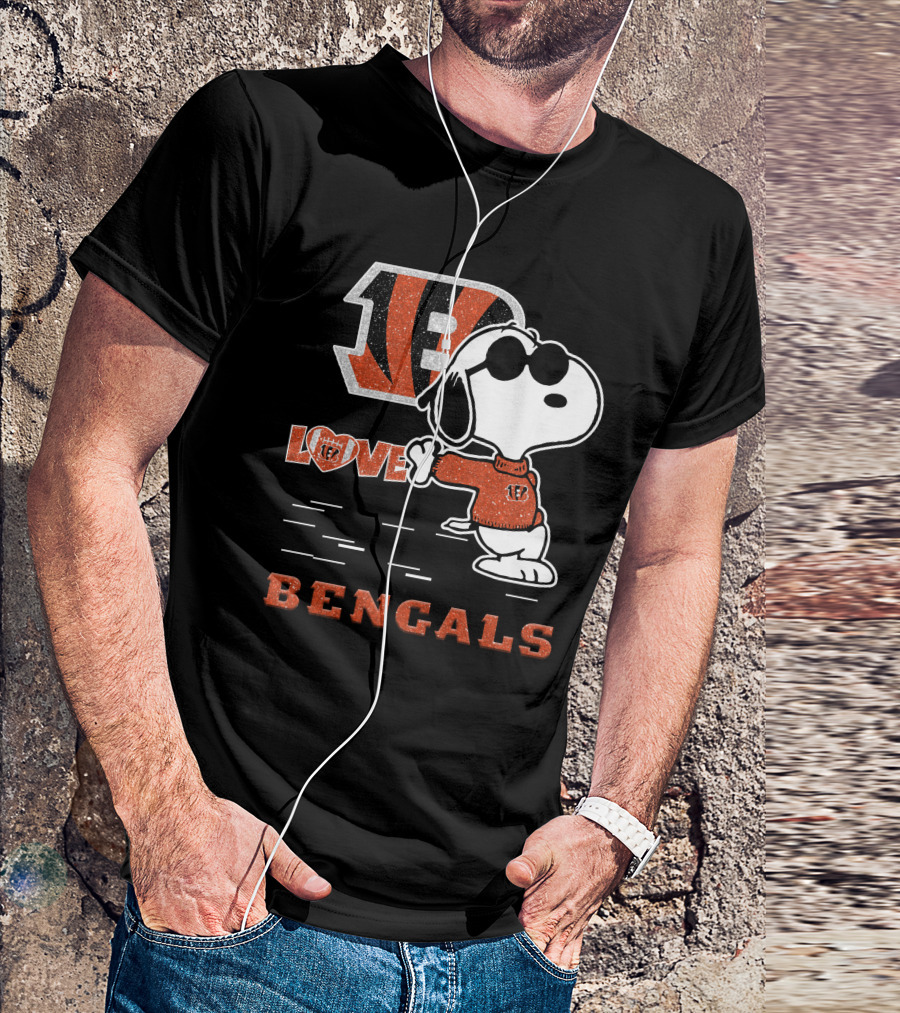 Snoopy Bengals Love Cincinnati Nfl Football Fans T-Shirt