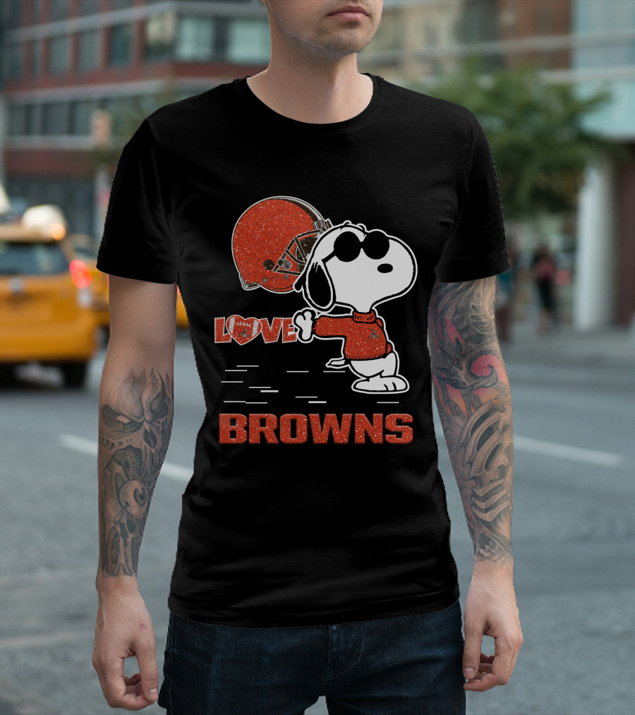 Snoopy Love Browns Cleveland Nfl Football Fans T-Shirt