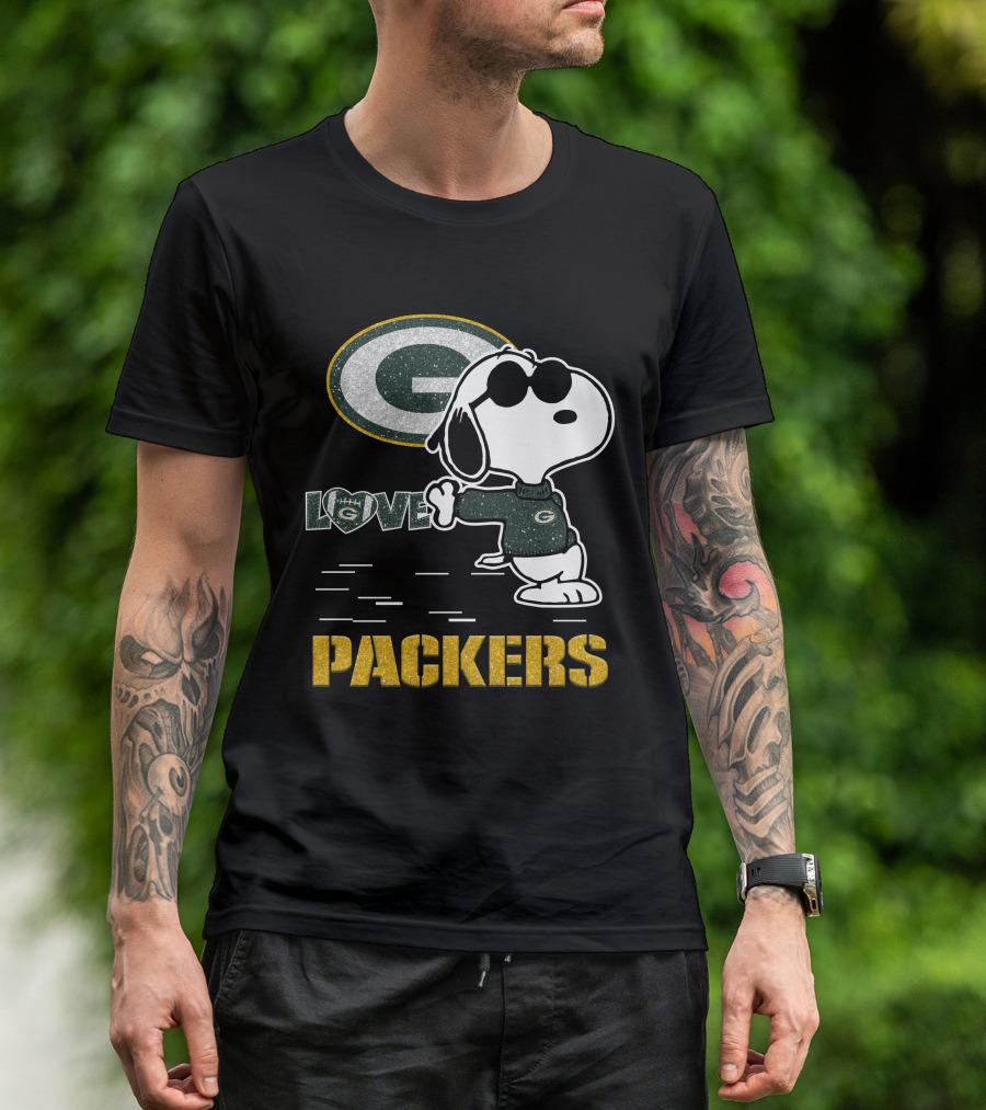 Snoopy Love Green Bay Packers Nfl Football Fans T-Shirt
