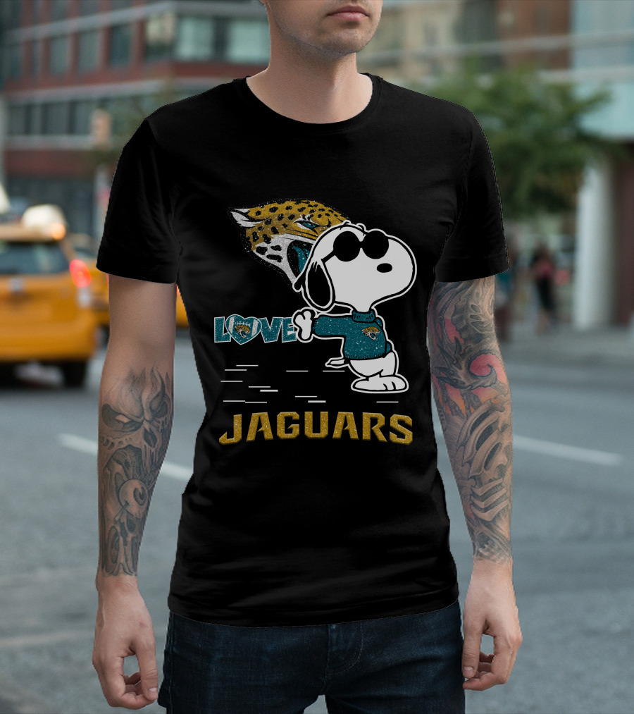 Snoopy Love Jacksonville Jaguars Jaguars T-Shirt