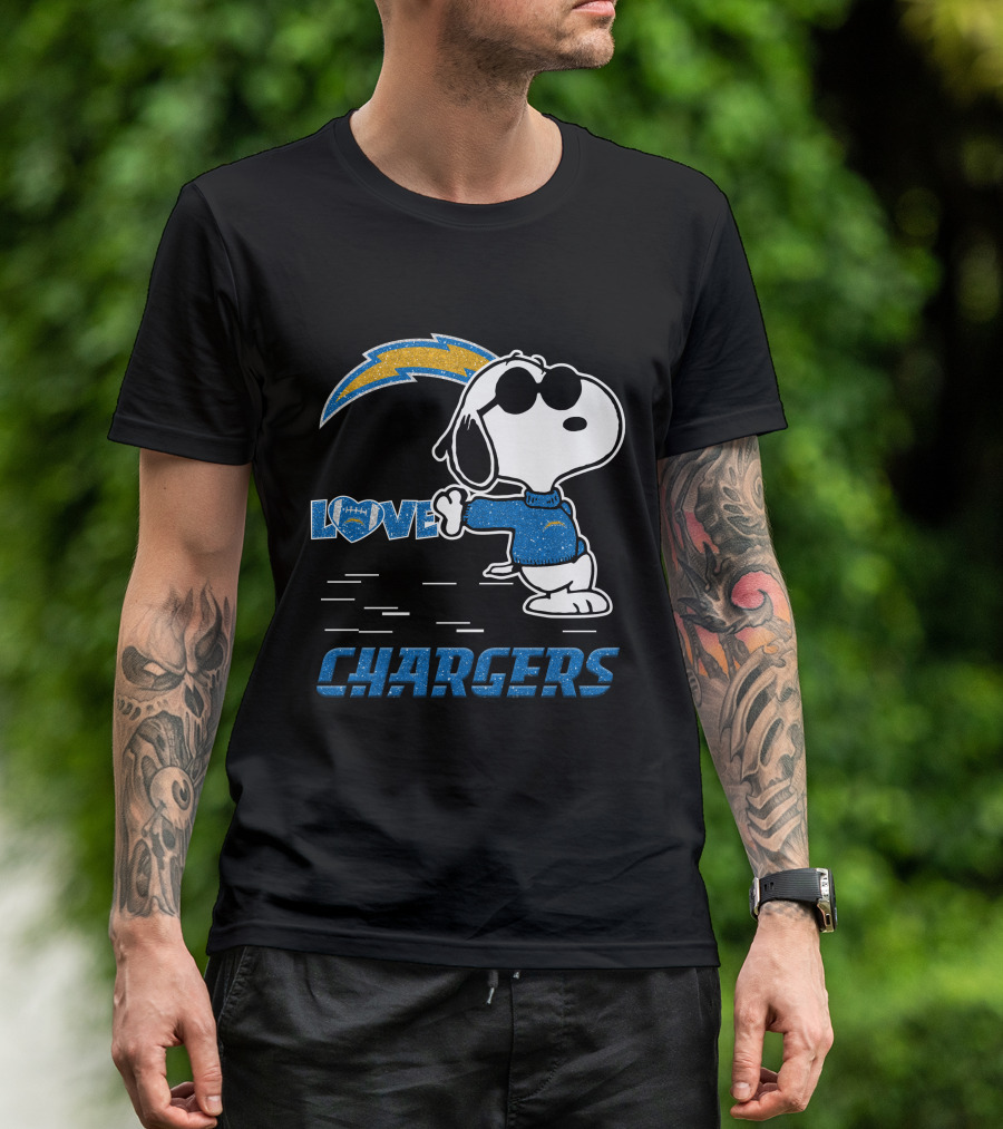 Snoopy Love Chargers Los Angeles T-Shirt