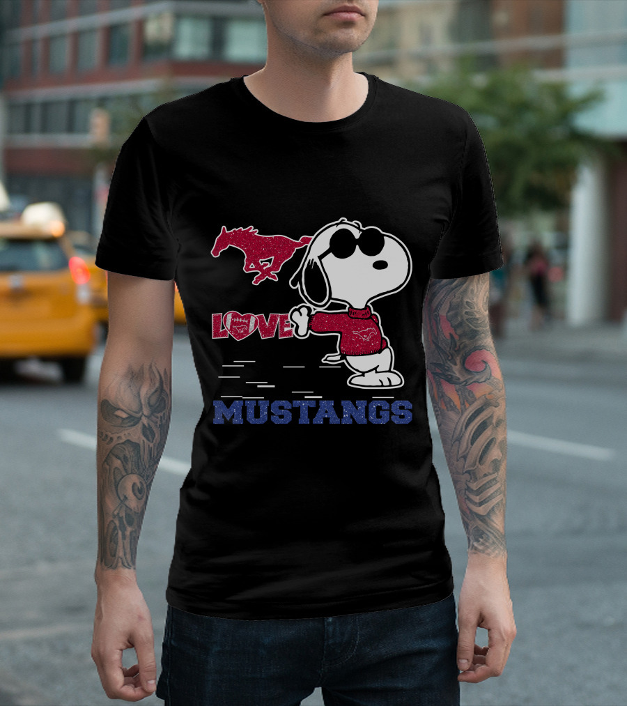 Snoopy Love SMU Mustangs Football Peanuts T-Shirt