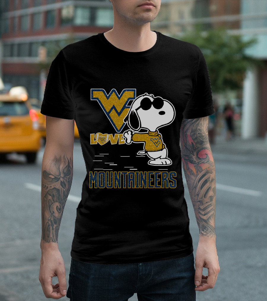 Snoopy Love West Virginia Mountaineers T-Shirt
