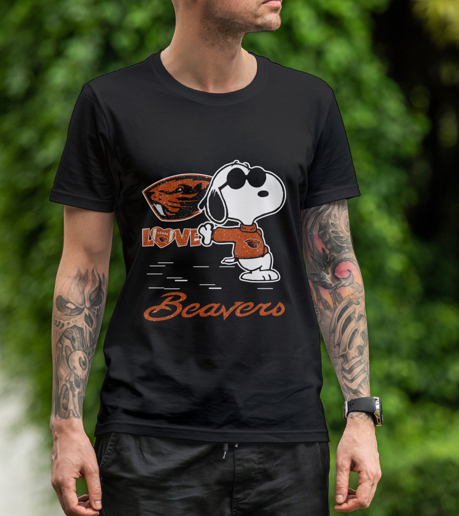 Snoopy Love Oregon State Beavers T-Shirt
