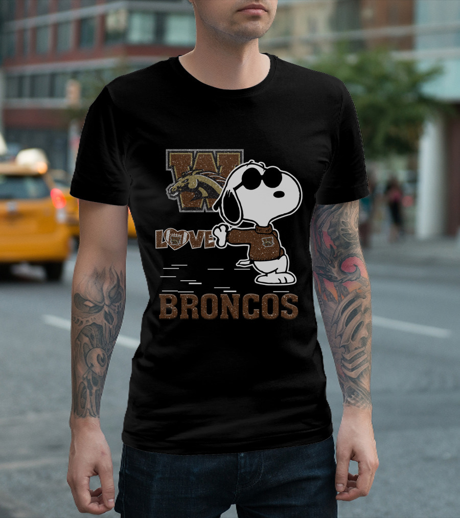 Snoopy Love Western Michigan Broncos Football Mascot Enthusiast T-Shirt