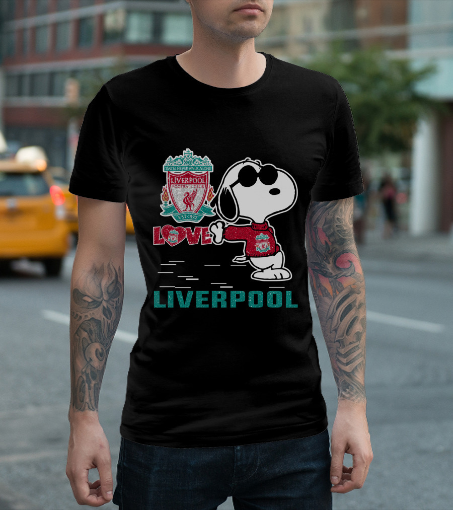 Snoopy Love Liverpool Football Club You’ll Never Walk Alone 131 T-Shirt