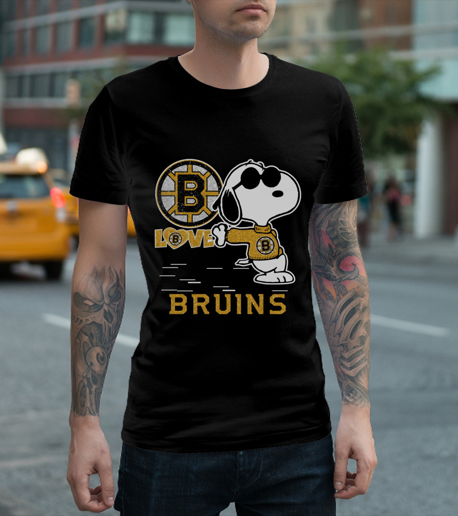 Snoopy Love Bruins Boston T-Shirt