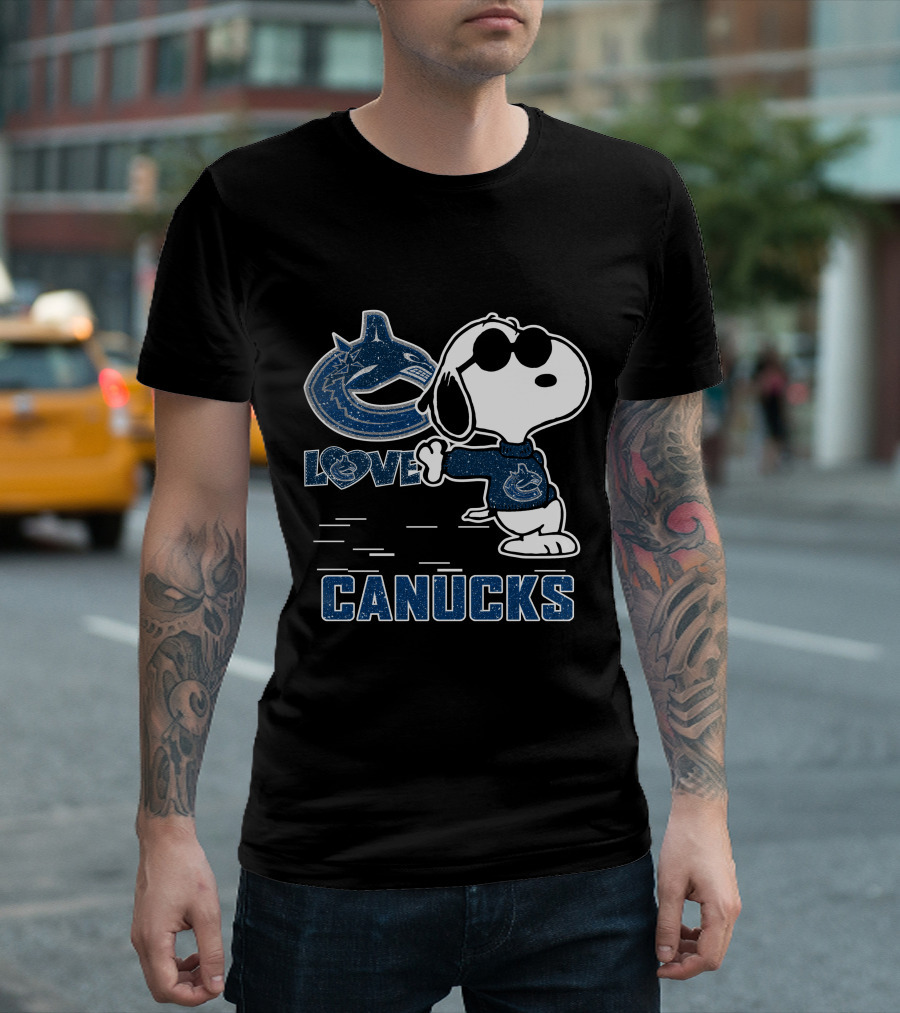 Snoopy Canucks Love Vancouver Peanuts Hockey T-Shirt