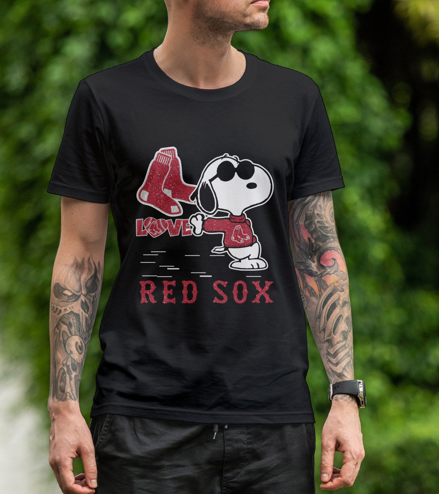 Snoopy Love Boston Red Sox Sox T-Shirt