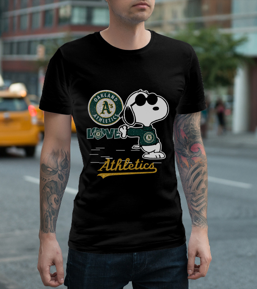 Snoopy Oakland Athletics Love T-Shirt