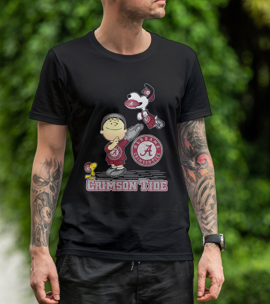 Snoopy And Woodstock Celebrate Alabama Crimson Tide Football T-Shirt