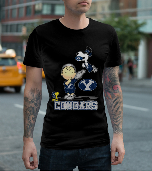 Snoopy Love BYU Cougars Peanuts Football Team Spirit T-Shirt
