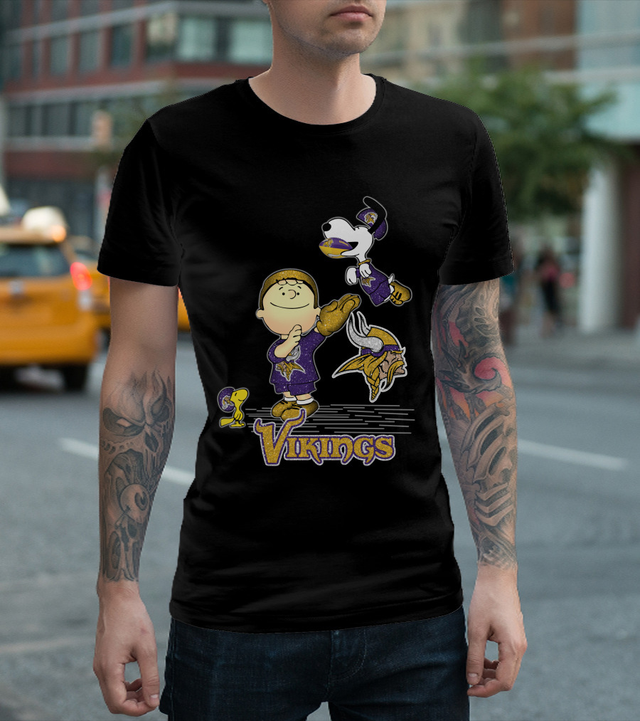 Snoopy And Friends Celebrate Minnesota Vikings Victory T-Shirt