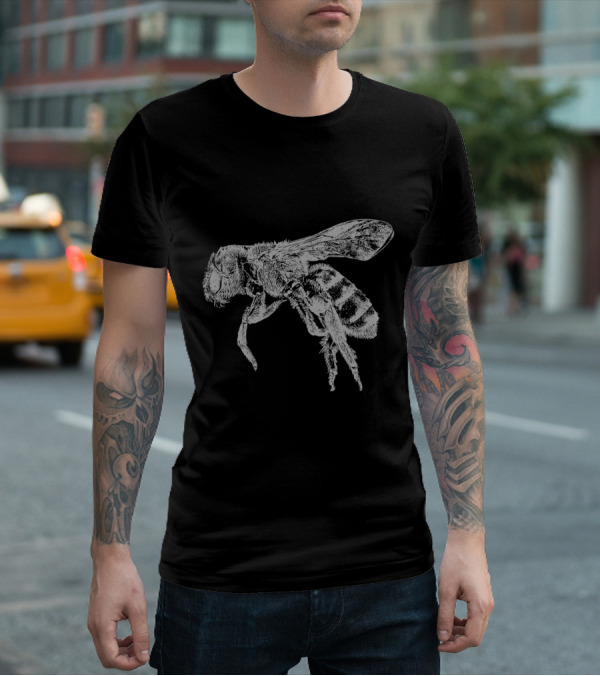Vintage Distressed Cute Bee For Beekeeping Enthusiasts In Black And White Sketch T-Shirt