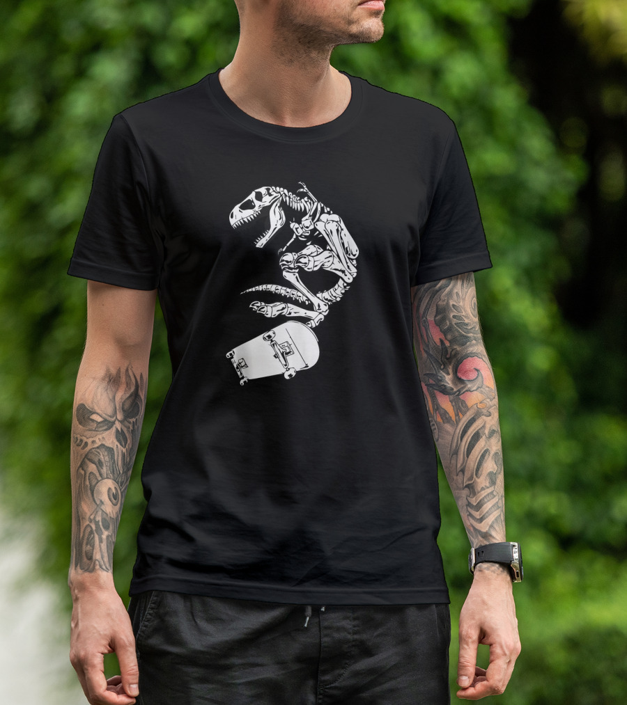 Dinosaur Skeleton Skateboard Cool Skater Birthday T-Shirt