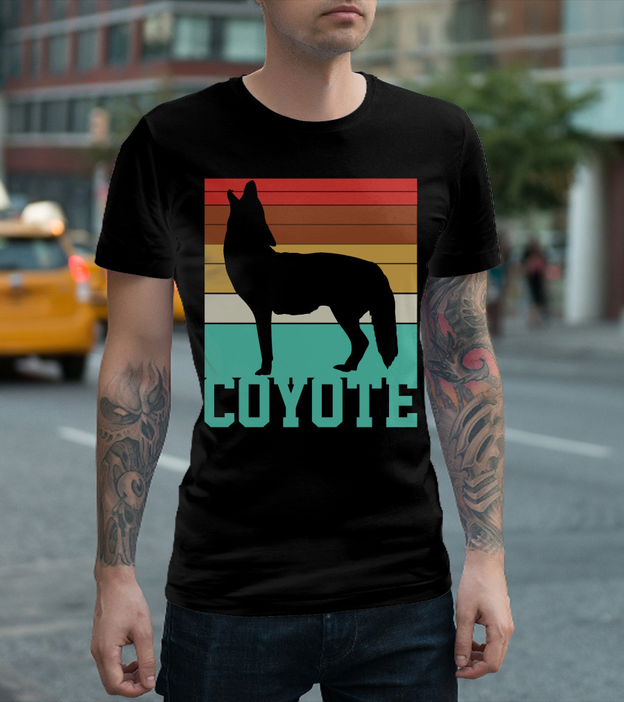Coyote Retro Silhouette Striped Sunset Motif T-Shirt