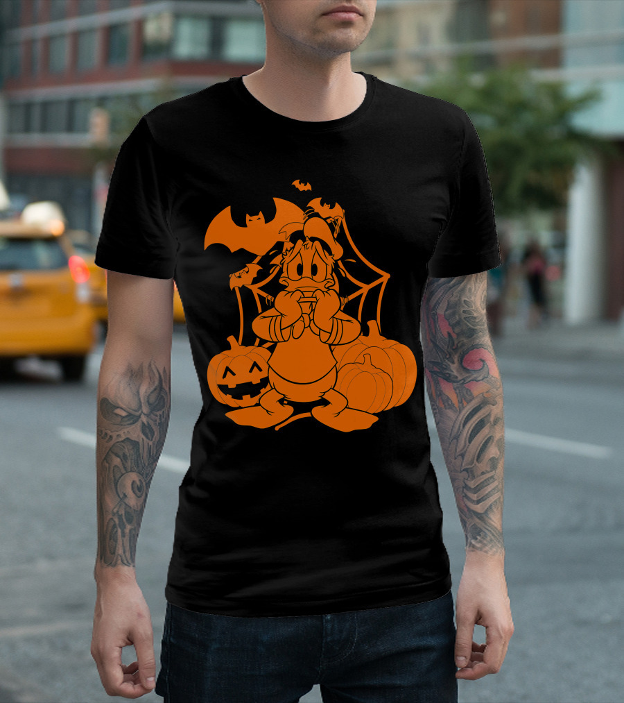 Donald Duck Halloween Pumpkins With Bat And Spider Webs T-Shirt