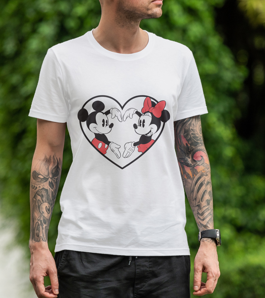 Mickey Minnie Heart Hands Love Gesture Iconic Couple T-Shirt