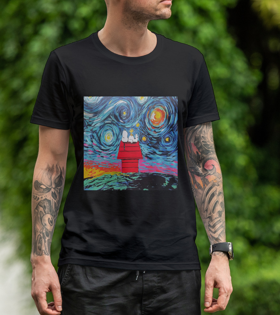 Snoopy And Woodstock On The Doghouse Under A Starry Night T-Shirt