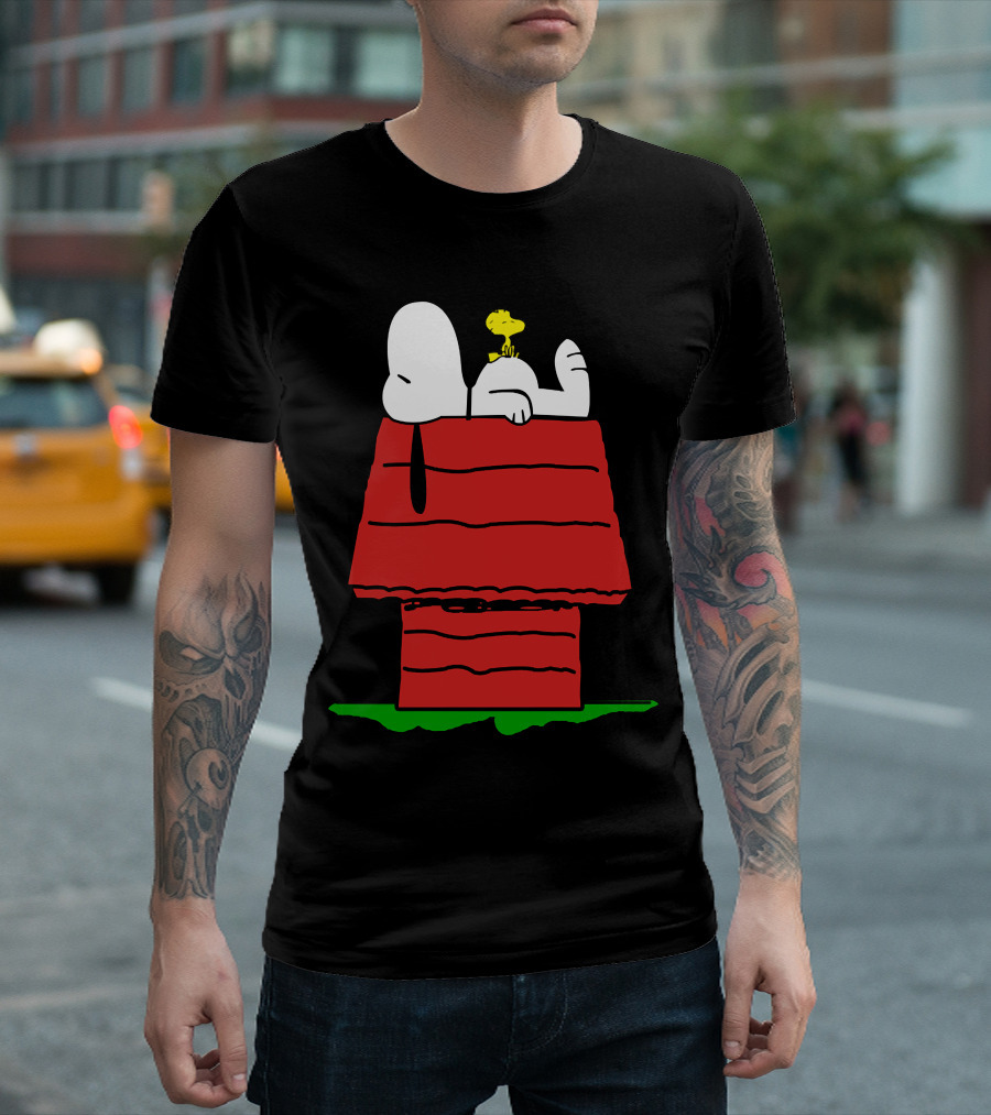 Snoopy and Woodstock Relaxing on Doghouse Roof T-Shirt