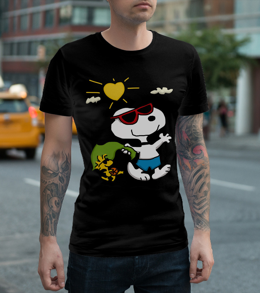Snoopy and Woodstock Summer Fun Sun Heart Sunglasses T-Shirt