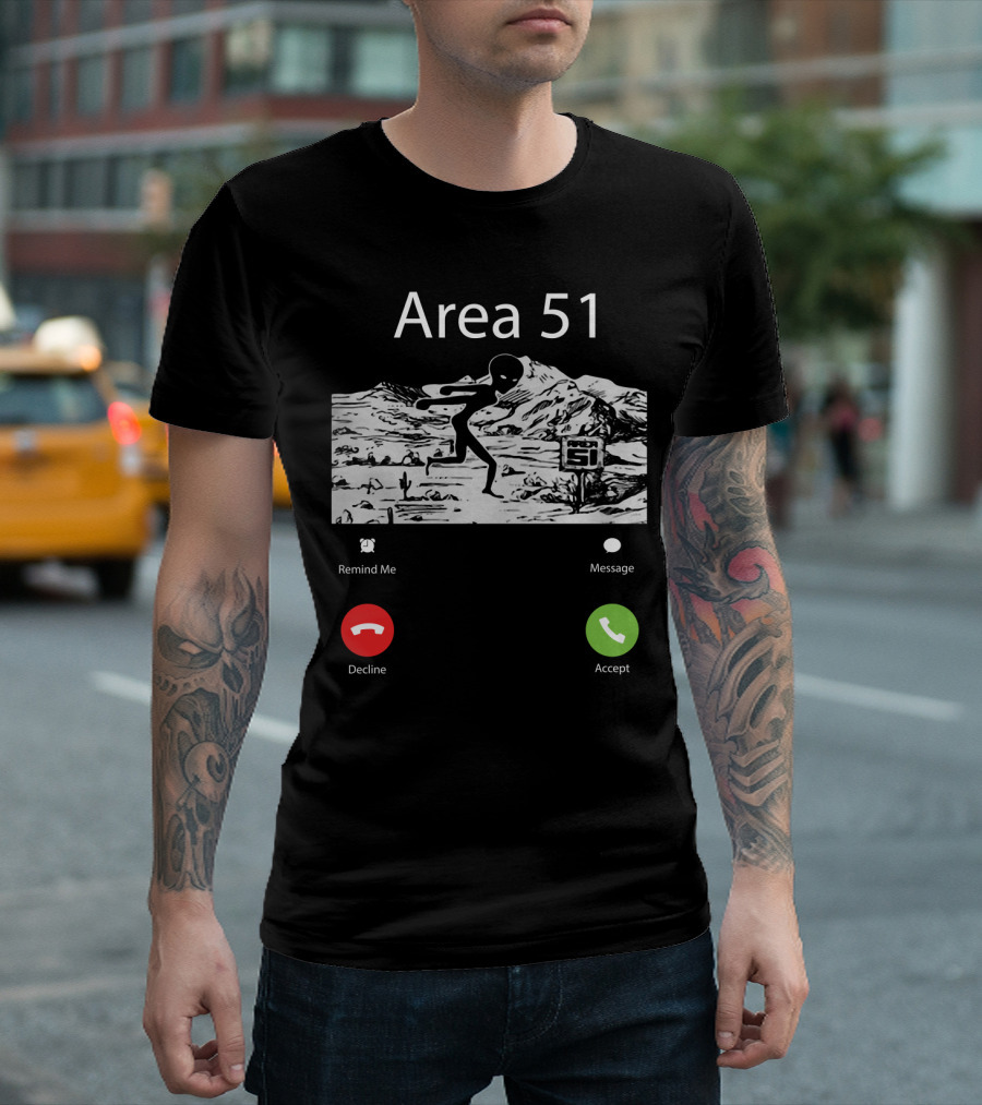 Area 51 Alien Running Desert Landscape with Call Options Remind Me Message Decline Accept T-Shirt
